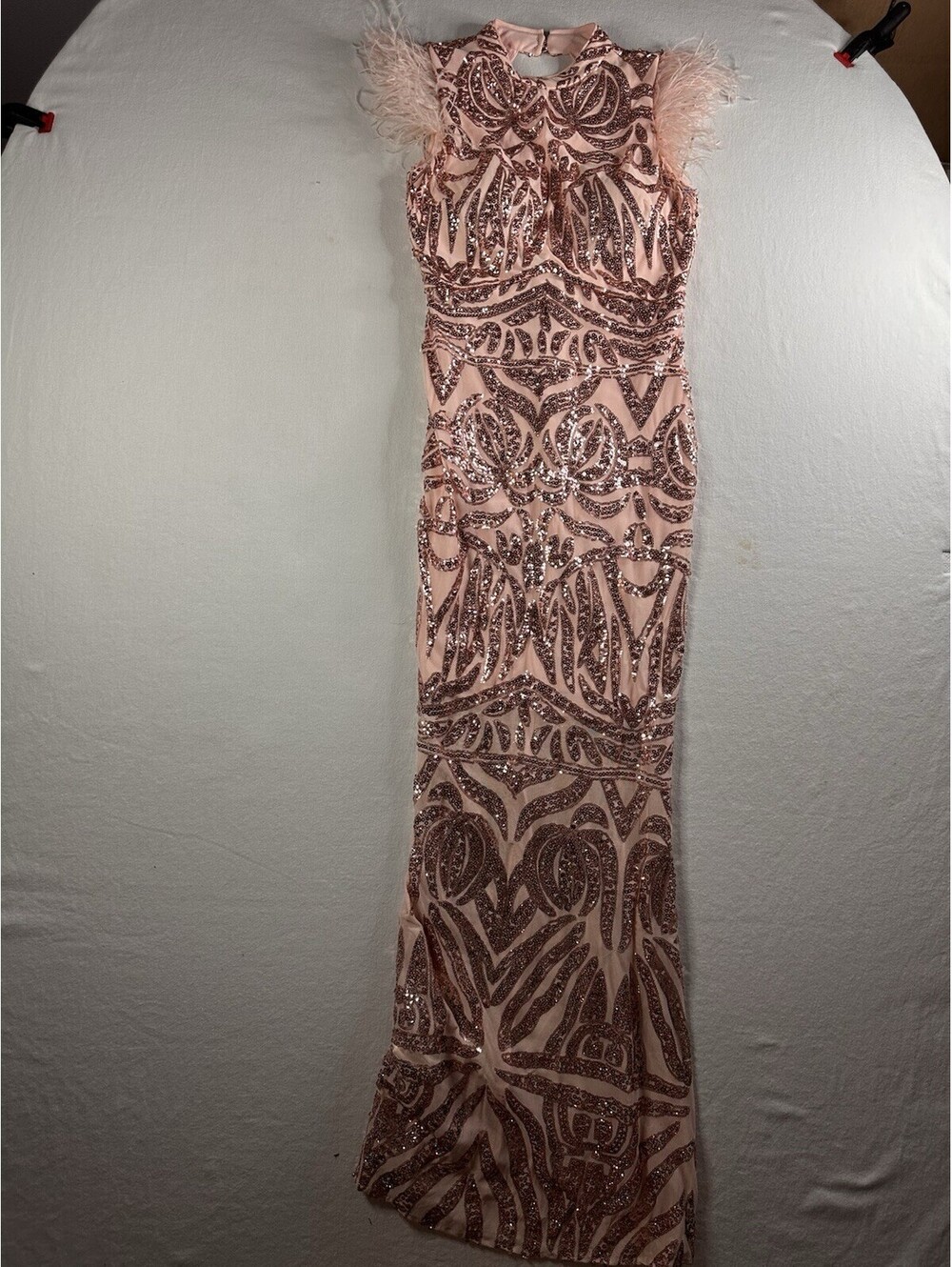 GUESS Pink sequin dress Size 4 With Ostrich Feathers, GREAT CONDITION
